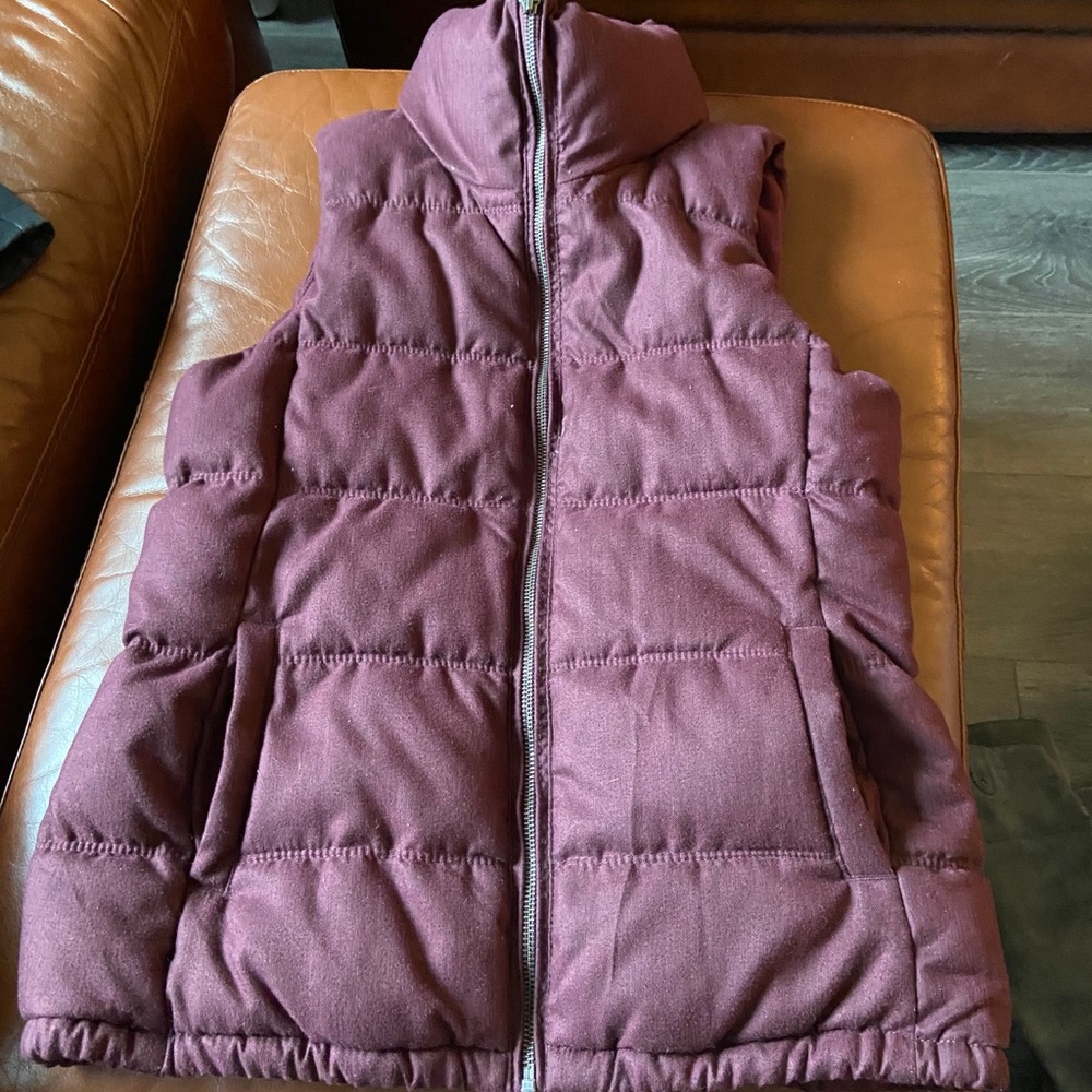 Women’s burgundy vest